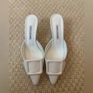Manolo Blahnik Maysale 50 white leather mules - size 39.5